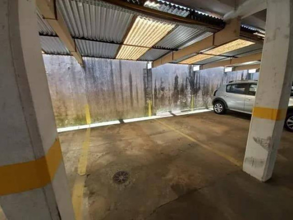 Imagem Apartamento com 4 Quartos à Venda, 83 m² em Menino Deus - Porto Alegre