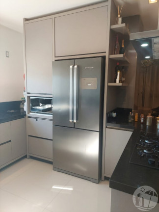 Imagem Apartamento com 3 Quartos à Venda, 128 m² em Centro - Balneário Camboriú Imagem Apartamento com 3 Quartos à Venda, 128 m² em Centro - Balneário Camboriú