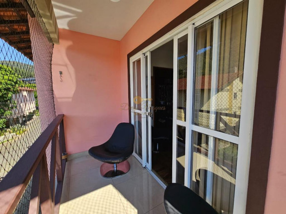 Imagem Casa com 4 Quartos à Venda, 157 m² em Bom Retiro - Teresópolis Imagem Casa com 4 Quartos à Venda, 157 m² em Bom Retiro - Teresópolis