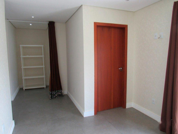 Imagem Casa com 4 Quartos à Venda, 200 m² em Florianópolis Imagem Casa com 4 Quartos à Venda, 200 m² em Florianópolis