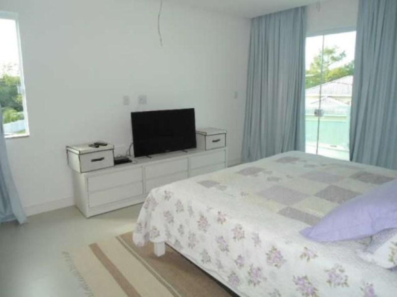 Imagem Casa com 5 Quartos à Venda, em Alphaville - Camaçari Imagem Casa com 5 Quartos à Venda, em Alphaville - Camaçari