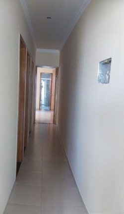 Imagem Imóvel com 3 Quartos à Venda, 70 m² em Parque Residencial Michael Licha - Londrina