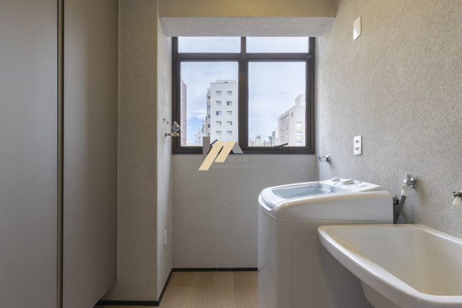 Imagem Imóvel com 1 Quarto à Venda, 48 m² em Cambuí - Campinas Imagem Imóvel com 1 Quarto à Venda, 48 m² em Cambuí - Campinas