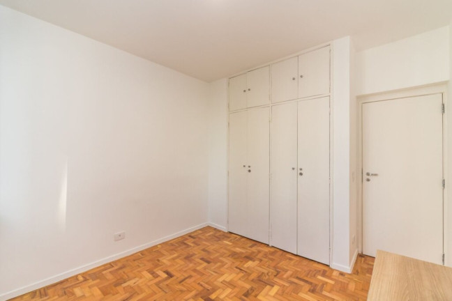 Imagem Apartamento com 3 Quartos à Venda, 102 m² em Moema - São Paulo