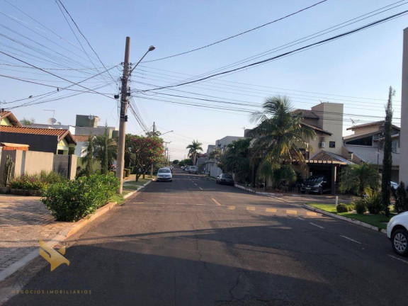 Imagem Sobrado com 4 Quartos à Venda, 187 m² em Coophamat - Campo Grande Imagem Sobrado com 4 Quartos à Venda, 187 m² em Coophamat - Campo Grande