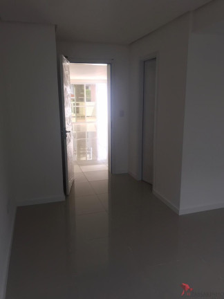 Imagem Apartamento com 1 Quarto à Venda, 103 m² em Praia Grande - Torres Imagem Apartamento com 1 Quarto à Venda, 103 m² em Praia Grande - Torres