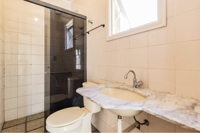 Imagem Imóvel com 2 Quartos à Venda, 177 m² em Higienópolis - Porto Alegre Imagem Imóvel com 2 Quartos à Venda, 177 m² em Higienópolis - Porto Alegre