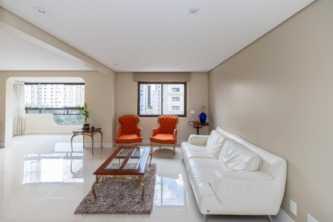 Imagem Imóvel com 4 Quartos à Venda, 196 m² em Indianópolis - São Paulo