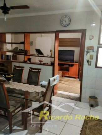 Imagem Casa com 3 Quartos à Venda, 300 m² em Zona Central - Rio Claro Imagem Casa com 3 Quartos à Venda, 300 m² em Zona Central - Rio Claro