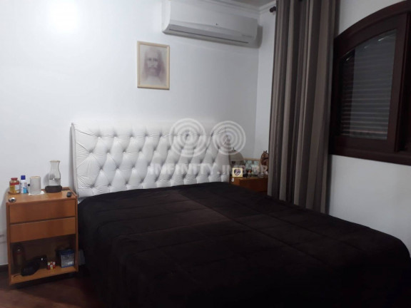 Imagem Casa com 3 Quartos à Venda, 1.620 m² em Parque Do Terceiro Lago - São Paulo