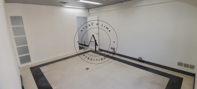 Sala Comercial à Venda, 22 m² em Centro - Campinas