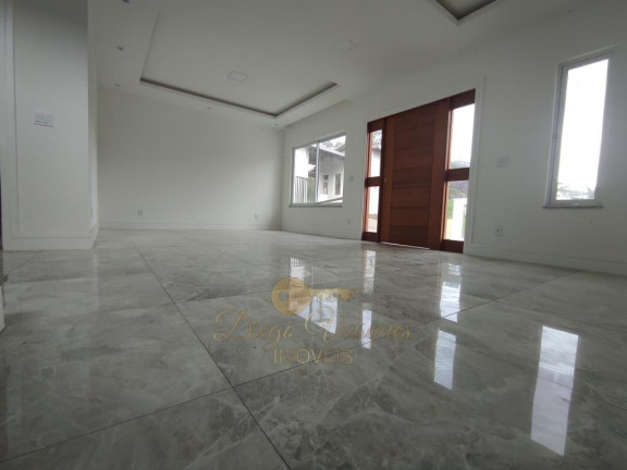 Imagem Casa com 4 Quartos à Venda, 240 m² em Green Valleiy - Teresópolis Imagem Casa com 4 Quartos à Venda, 240 m² em Green Valleiy - Teresópolis