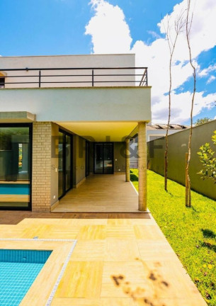 Imagem Casa com 3 Quartos à Venda, 560 m² em Moema - São Paulo Imagem Casa com 3 Quartos à Venda, 560 m² em Moema - São Paulo