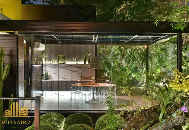 Imagem Casa com 5 Quartos à Venda,  em Jardim Guedala - São Paulo
