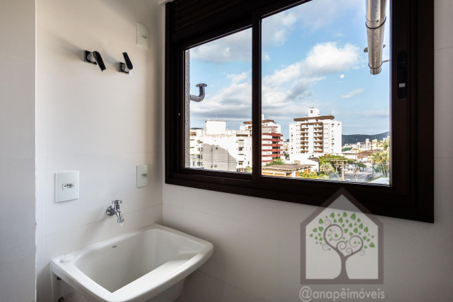 Imagem Apartamento com 2 Quartos à Venda, 143 m² em Trindade - Florianópolis