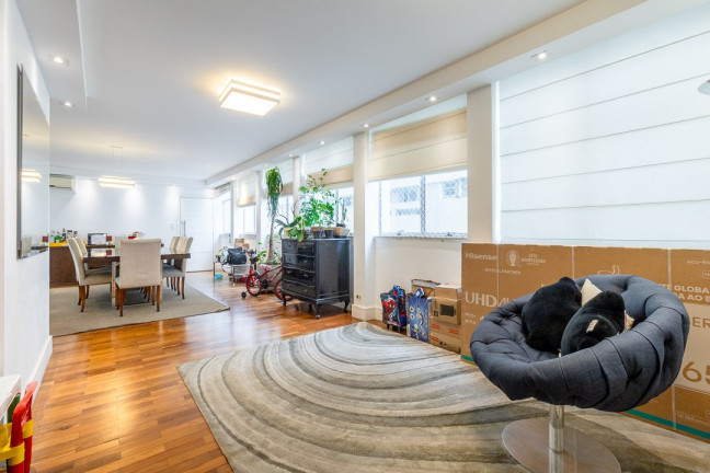 Imagem Apartamento com 3 Quartos à Venda, 159 m² em Santa Cecília - São Paulo