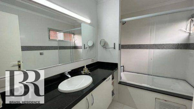 Imagem Apartamento com 3 Quartos à Venda, 189 m² em Itaim Bibi - São Paulo Imagem Apartamento com 3 Quartos à Venda, 189 m² em Itaim Bibi - São Paulo