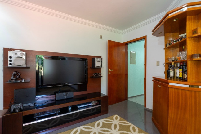 Imagem Casa com 7 Quartos à Venda, em Jardim Sorocabana - Itapevi Imagem Casa com 7 Quartos à Venda, em Jardim Sorocabana - Itapevi