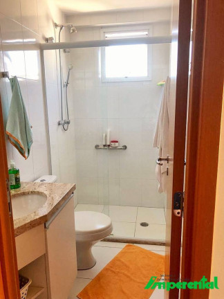 Imagem Apartamento com 2 Quartos à Venda, 74 m² em Gonzaga - Santos
