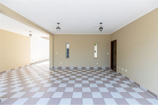 Imagem Casa com 4 Quartos à Venda, em Moema - São Paulo Imagem Casa com 4 Quartos à Venda, em Moema - São Paulo