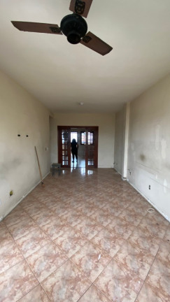 Imagem Casa com 4 Quartos à Venda, 225 m² em Bento Ribeiro - Rio De Janeiro Imagem Casa com 4 Quartos à Venda, 225 m² em Bento Ribeiro - Rio De Janeiro