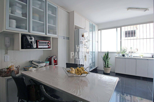 Imagem Apartamento com 3 Quartos à Venda, 140 m² em Itaim Bibi - São Paulo Imagem Apartamento com 3 Quartos à Venda, 140 m² em Itaim Bibi - São Paulo