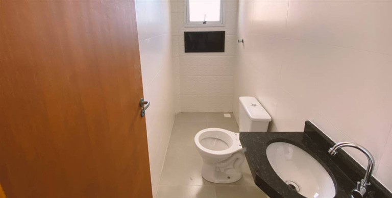 Imagem Casa com 2 Quartos à Venda, 52 m² em Caiçara - Praia Grande Imagem Casa com 2 Quartos à Venda, 52 m² em Caiçara - Praia Grande
