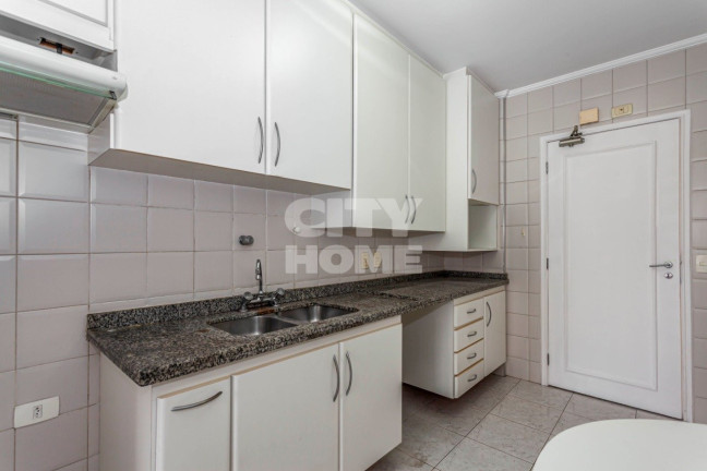 Imagem Apartamento com 2 Quartos à Venda, 250 m² em Itaim Bibi - São Paulo Imagem Apartamento com 2 Quartos à Venda, 250 m² em Itaim Bibi - São Paulo