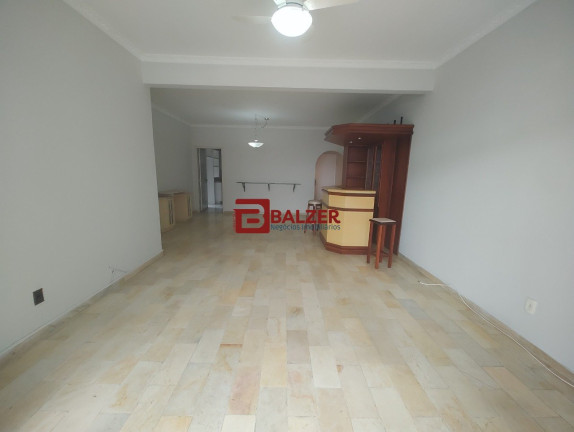 Imagem Apartamento com 3 Quartos à Venda, 190 m² em Centro - Florianópolis Imagem Apartamento com 3 Quartos à Venda, 190 m² em Centro - Florianópolis