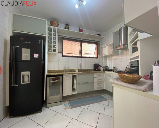 Imagem Imóvel com 3 Quartos à Venda, 122 m² em Canto Do Forte - Praia Grande Imagem Imóvel com 3 Quartos à Venda, 122 m² em Canto Do Forte - Praia Grande