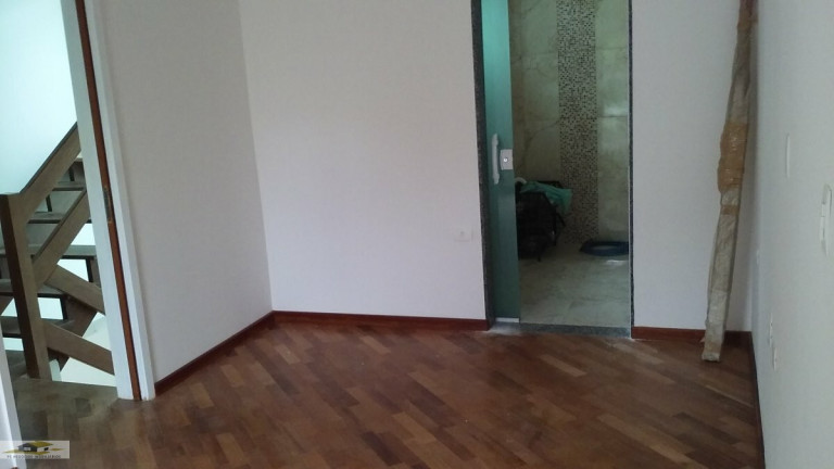 Imagem Sobrado com 3 Quartos à Venda, 170 m² em Jardim Aeroporto - São Paulo
