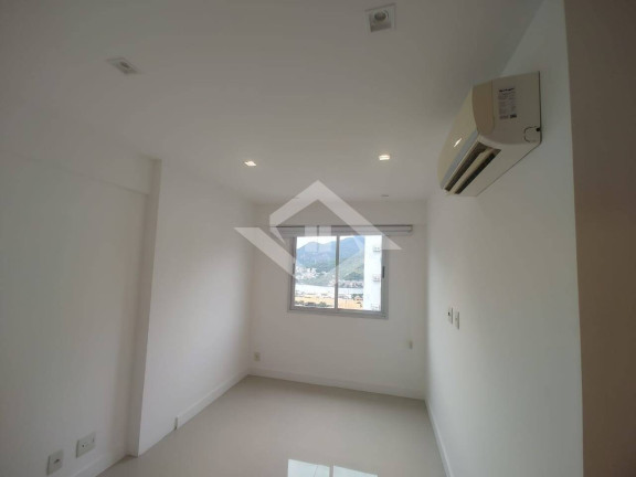 Imagem Apartamento com 2 Quartos para Alugar, 65 m² em Barra Da Tijuca - Rio De Janeiro Imagem Apartamento com 2 Quartos para Alugar, 65 m² em Barra Da Tijuca - Rio De Janeiro
