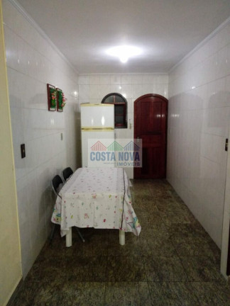 Imagem Casa com 2 Quartos à Venda, 90 m² Imagem Casa com 2 Quartos à Venda, 90 m²