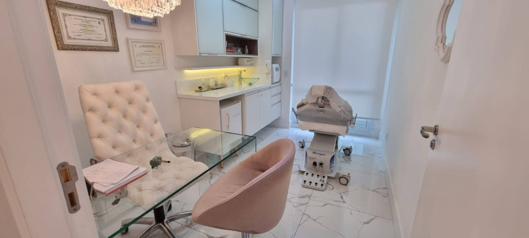 Sala Comercial à Venda, 37 m² em Vila Clementino - São Paulo
