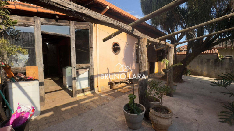Imagem Casa com 1 Quarto à Venda, 72 m² em Centro - Igarapé Imagem Casa com 1 Quarto à Venda, 72 m² em Centro - Igarapé