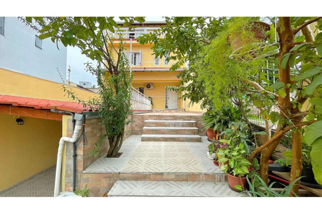 Imagem Casa com 2 Quartos à Venda, 320 m² em Partenon - Porto Alegre Imagem Casa com 2 Quartos à Venda, 320 m² em Partenon - Porto Alegre
