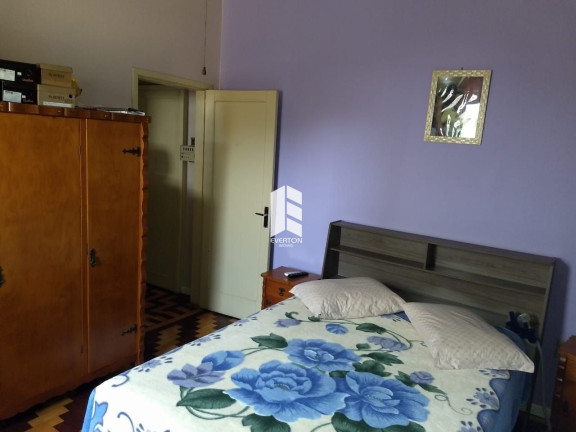Imagem Casa com 3 Quartos à Venda, em Centro - Santa Maria Imagem Casa com 3 Quartos à Venda, em Centro - Santa Maria