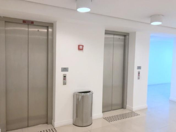 Imagem Sala Comercial à Venda, 47 m² em Lageadinho - Cotia Imagem Sala Comercial à Venda, 47 m² em Lageadinho - Cotia