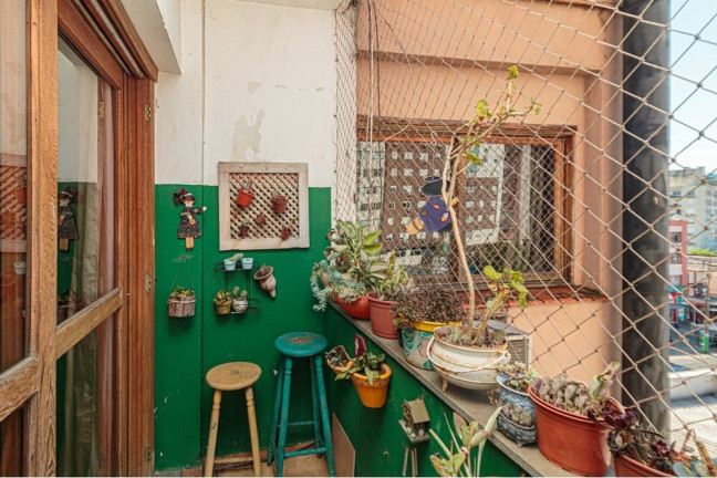 Imagem Imóvel com 3 Quartos à Venda, 97 m² em Azenha - Porto Alegre Imagem Imóvel com 3 Quartos à Venda, 97 m² em Azenha - Porto Alegre