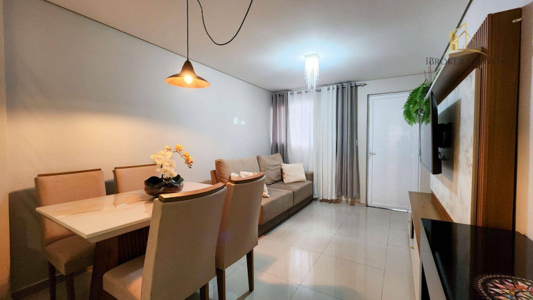 Imagem Sobrado com 2 Quartos à Venda, 64 m² em Boneca Do Iguaçu - São José Dos Pinhais Imagem Sobrado com 2 Quartos à Venda, 64 m² em Boneca Do Iguaçu - São José Dos Pinhais