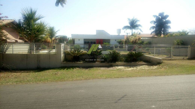Imagem Casa de Condomínio com 1 Quarto à Venda, 150 m²