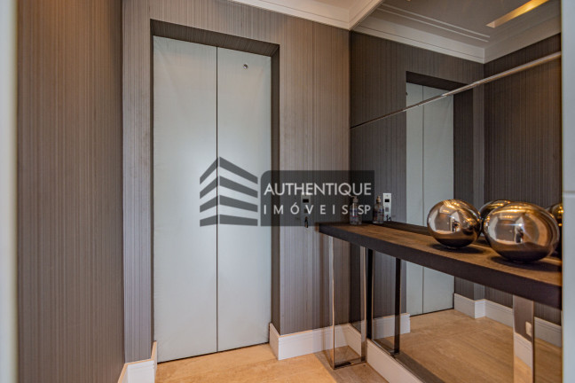 Imagem Apartamento com 4 Quartos à Venda, 206 m² em Vila Romana - São Paulo