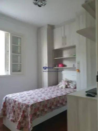 Imagem Casa com 3 Quartos à Venda, 520 m² em Vila Rosália - Guarulhos Imagem Casa com 3 Quartos à Venda, 520 m² em Vila Rosália - Guarulhos