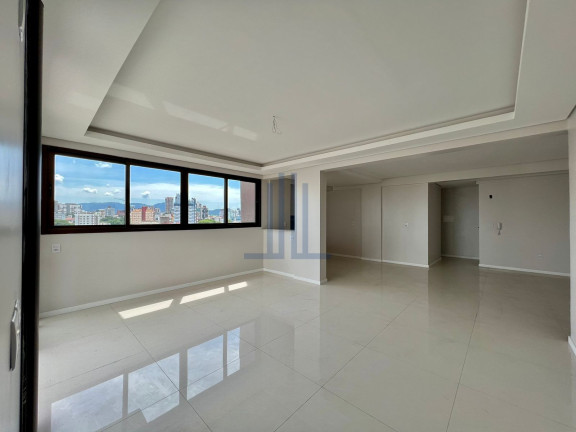 Imagem Cobertura com 4 Quartos à Venda, 234 m² em Nossa Senhora Medianeira - Santa Maria Imagem Cobertura com 4 Quartos à Venda, 234 m² em Nossa Senhora Medianeira - Santa Maria