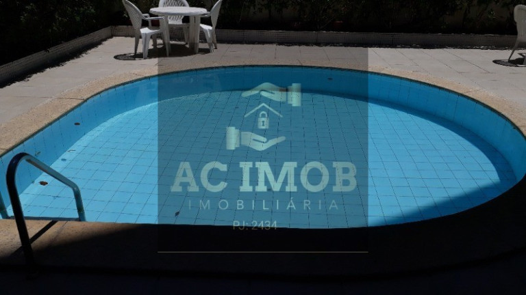 Imagem Imóvel com 3 Quartos à Venda, 135 m² em Pituba - Salvador