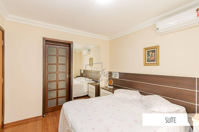 Imagem Casa com 3 Quartos à Venda, 189 m² em Cachoeira - Curitiba