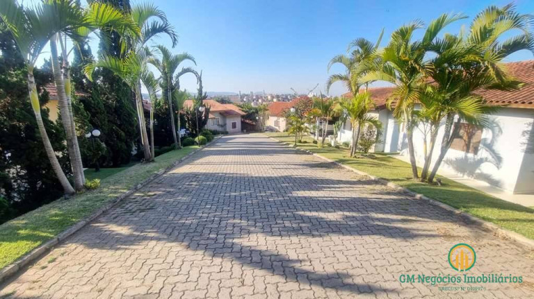 Imagem Casa de Condomínio com 3 Quartos à Venda, 453 m² em Jardim Ana Estela - Carapicuíba
