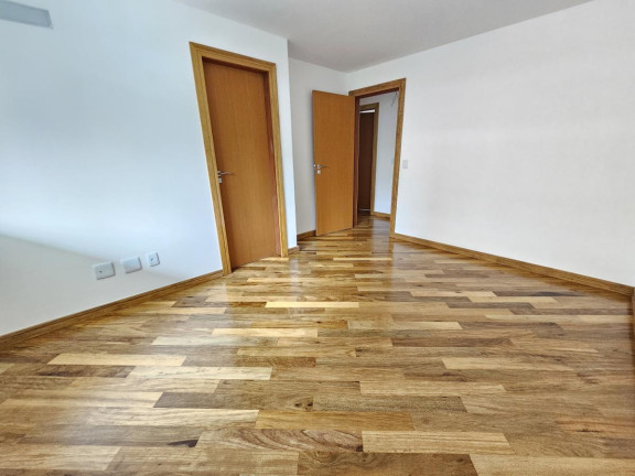 Imagem Apartamento com 3 Quartos à Venda, 154 m² em Agriões - Teresópolis