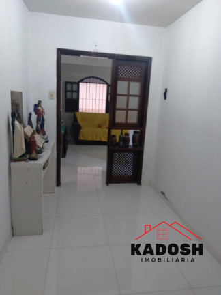 Imagem Casa com 3 Quartos à Venda, em Calumbi - Feira De Santana Imagem Casa com 3 Quartos à Venda, em Calumbi - Feira De Santana