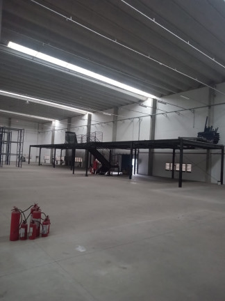 Imagem Imóvel Comercial à Venda, 2.500 m² em Flamingo - Embu-guaçu Imagem Imóvel Comercial à Venda, 2.500 m² em Flamingo - Embu-guaçu